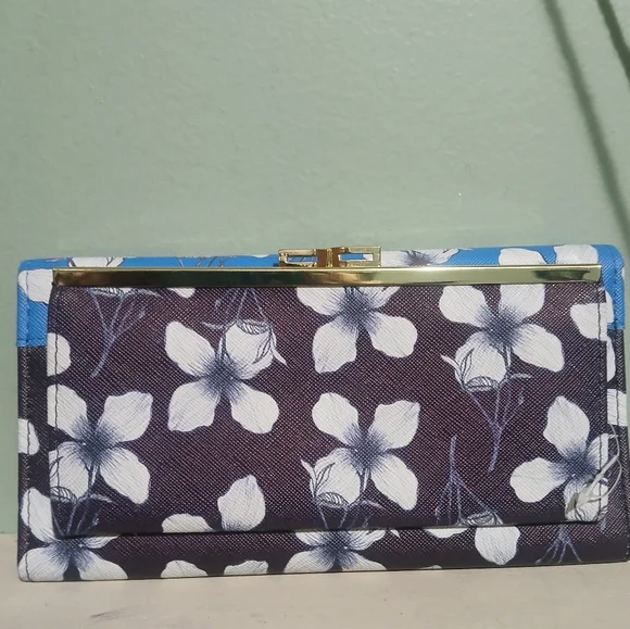 NEW Buxton Long Wallet - Picture 2 of 5